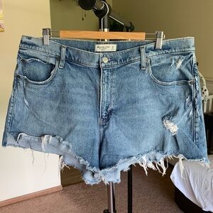Abercrombie & Fitch Curve Love High Rise Jean Shorts 34 18